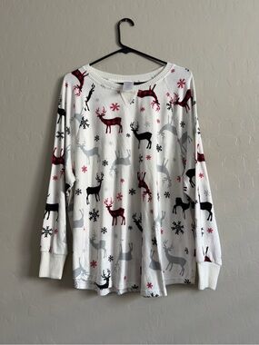 Secret Treasures White Pajama Top with Red, Black, and Gray Reindeer Print